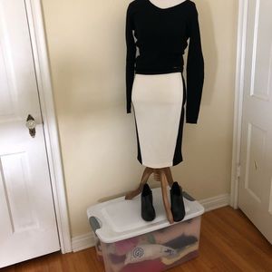 NWT Intermix black& cream spandex skirt size S